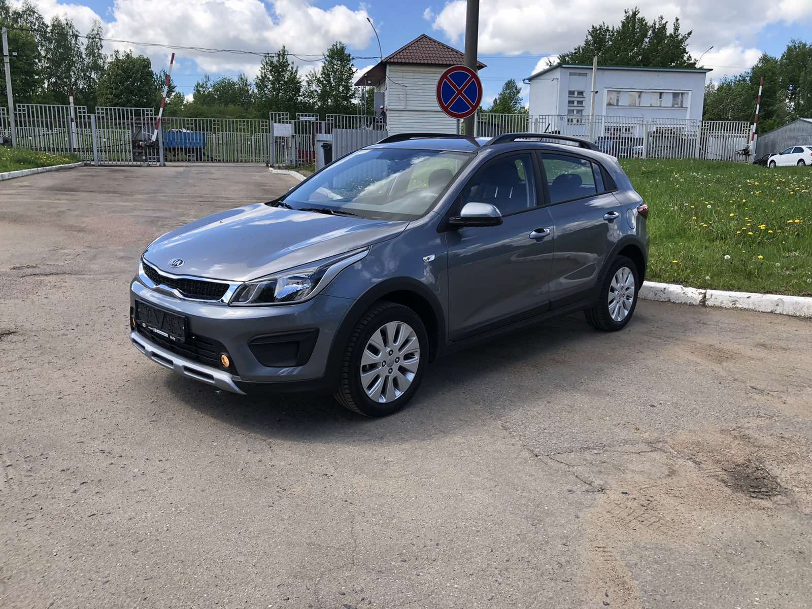 Kia Rio X-Line 2021 - Прокат и аренда авто в Минске